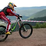 アパート - Tiefgarage Und Parkplatz Inklusive オーバーホーフ