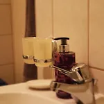 アパート - Tiefgarage Und Parkplatz Inklusive