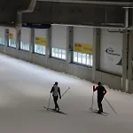 - Tiefgarage Und Parkplatz Inklusive