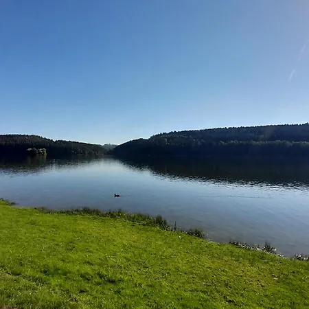 Oberhof - Tiefgarage Und Parkplatz Inklusive Apartment *