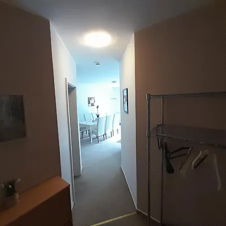 Oberhof - Tiefgarage Und Parkplatz Inklusive Apartment