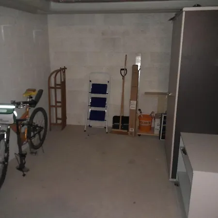 Lägenhet - Tiefgarage Und Parkplatz Inklusive Oberhof (Thuringia)