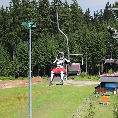 Oberhof - Tiefgarage Und Parkplatz Inklusive * Oberhof (Thuringia)