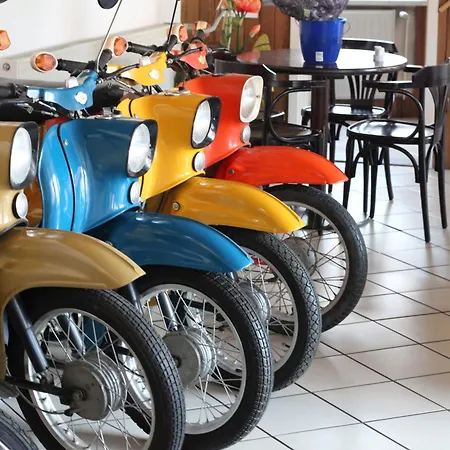- Tiefgarage Und Parkplatz Inklusive Appartement