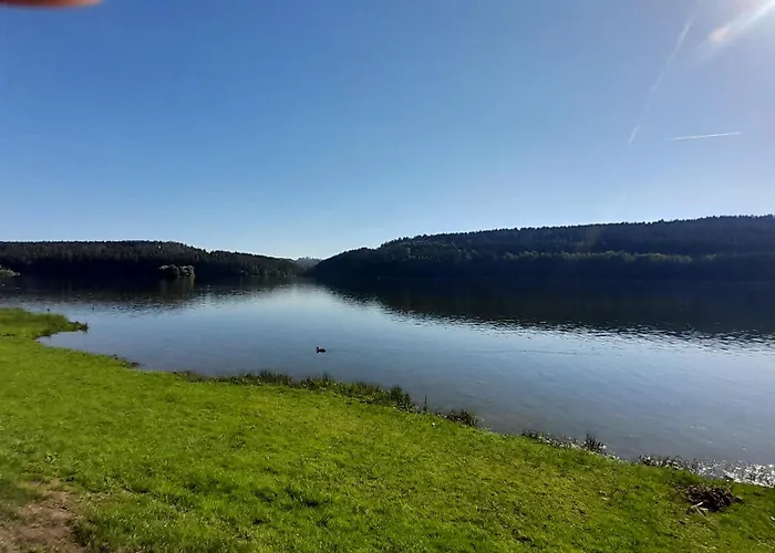 - Tiefgarage Und Parkplatz Inklusive 아파트 *