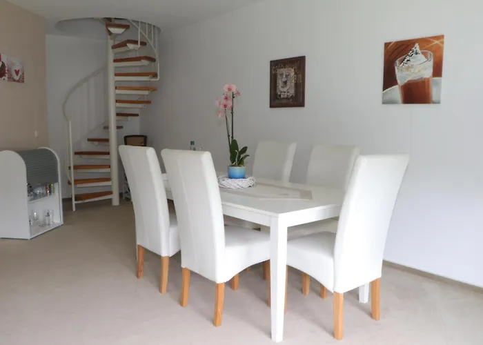 - Tiefgarage Und Parkplatz Inklusive Daire Oberhof (Thuringia)