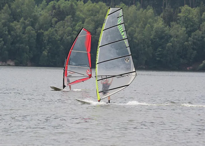 - Tiefgarage Und Parkplatz Inklusive *