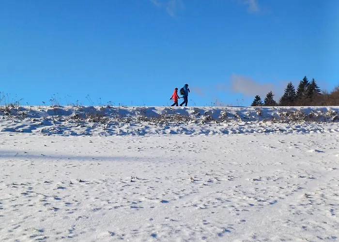 - Tiefgarage Und Parkplatz Inklusive