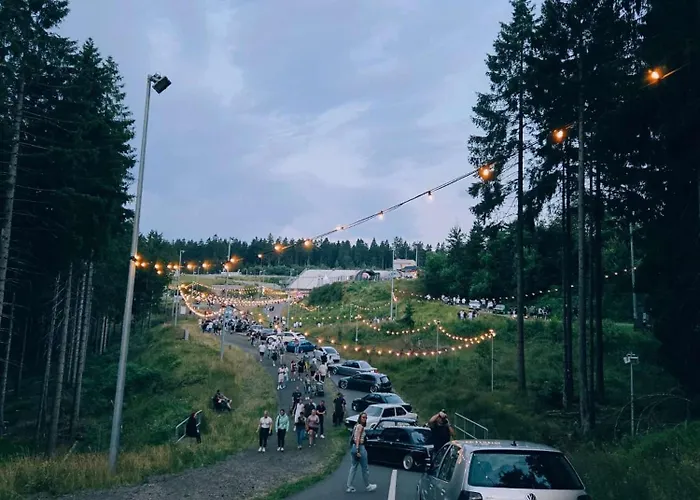 Apartmán - Tiefgarage Und Parkplatz Inklusive Oberhof (Thuringia)