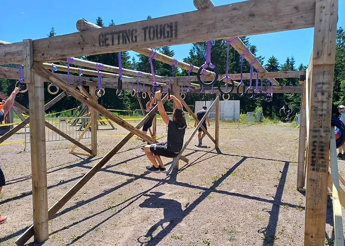 - Tiefgarage Und Parkplatz Inklusive オーバーホーフ